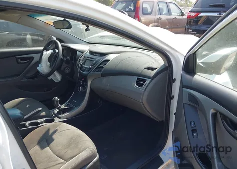 2016 Hyundai Elantra Se из США, поврежденный, VIN 5NPDH4AE2GH682355